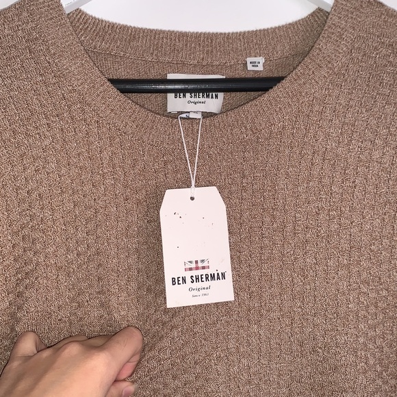 Ben Sherman | Textured Knit Size XL in Camel - Picture 2 of 6